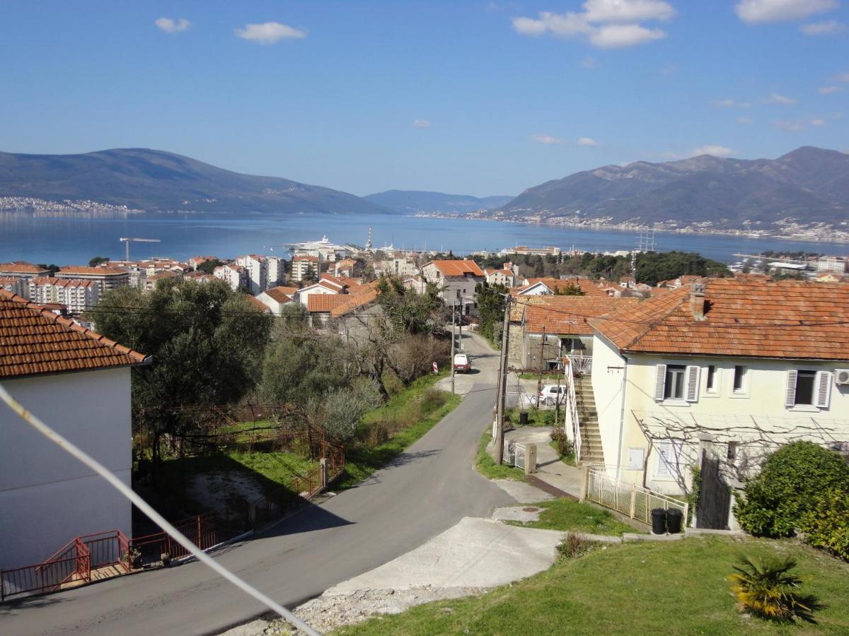 Apartment Lana Tivat Zewnętrze zdjęcie