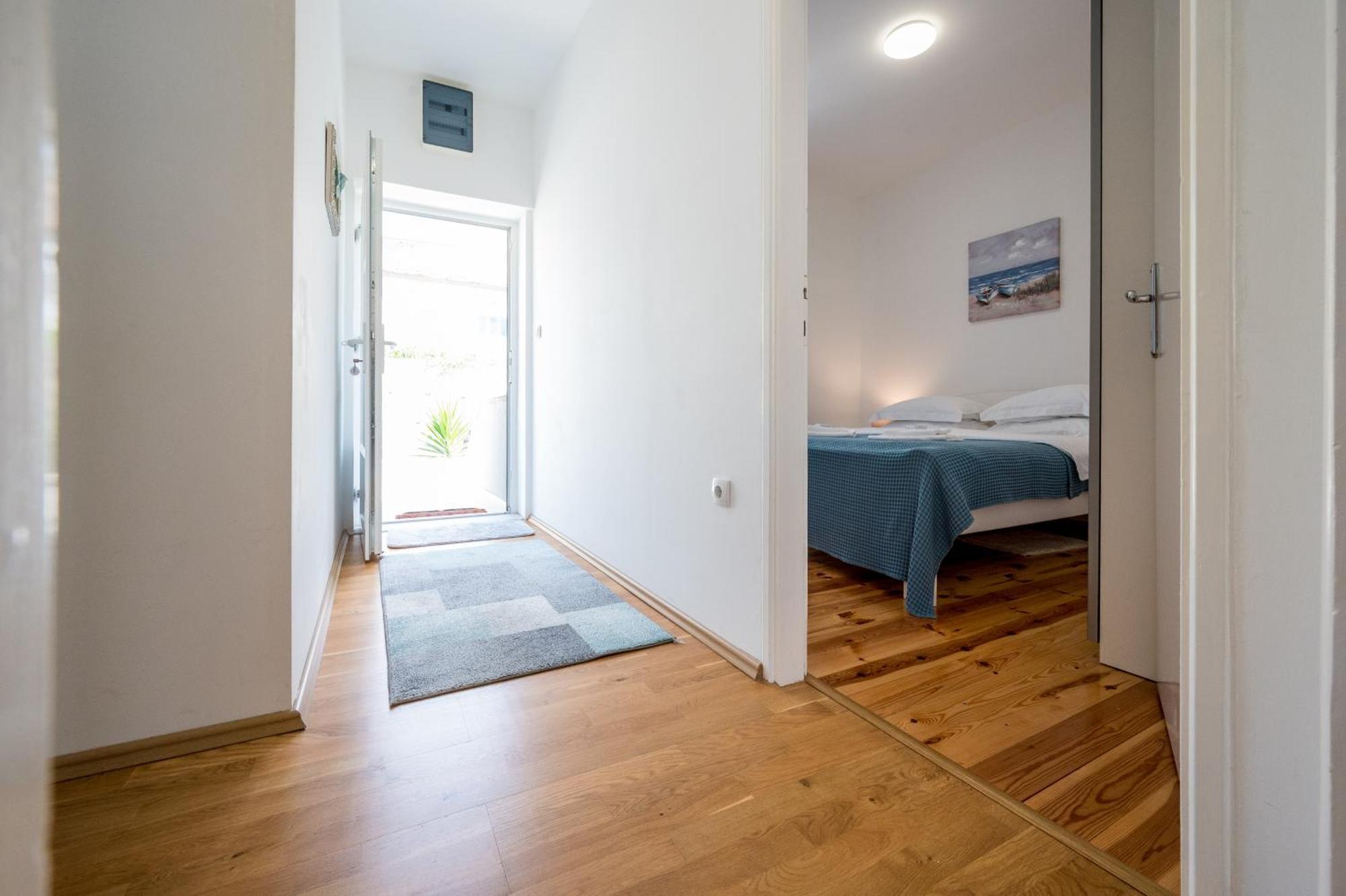 Apartment Lana Tivat Zewnętrze zdjęcie