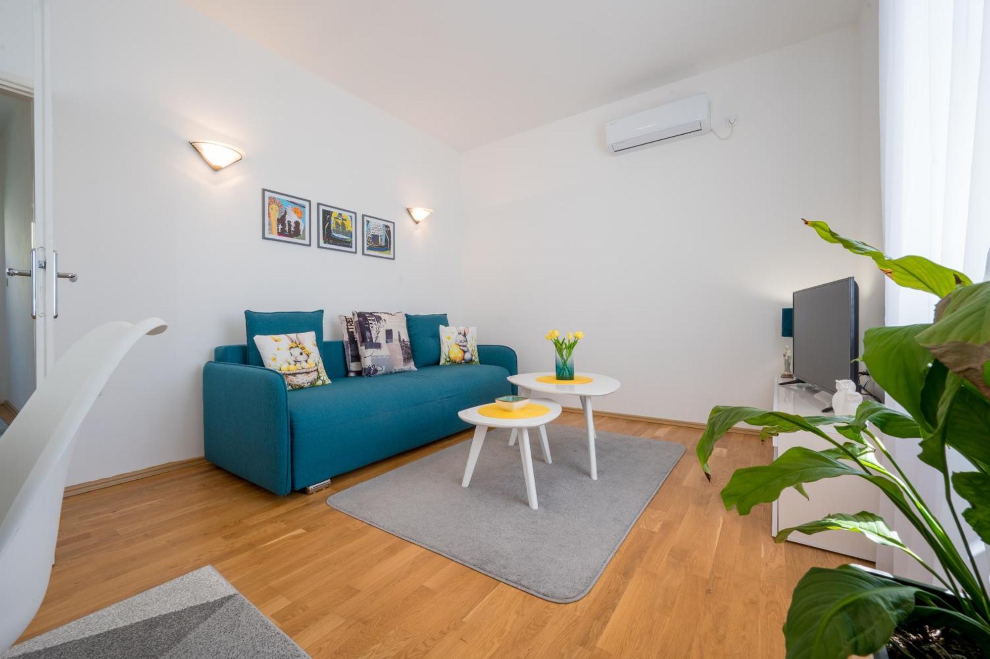 Apartment Lana Tivat Zewnętrze zdjęcie